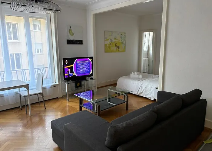 6 Minutes Walking From Lausanne Railway Station